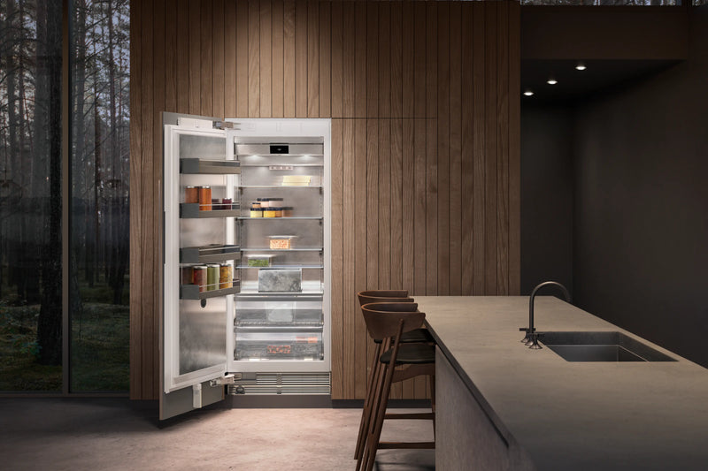 Gaggenau 400 series Vario freezer 212.5x75.6cm soft close flat hinge RF471306