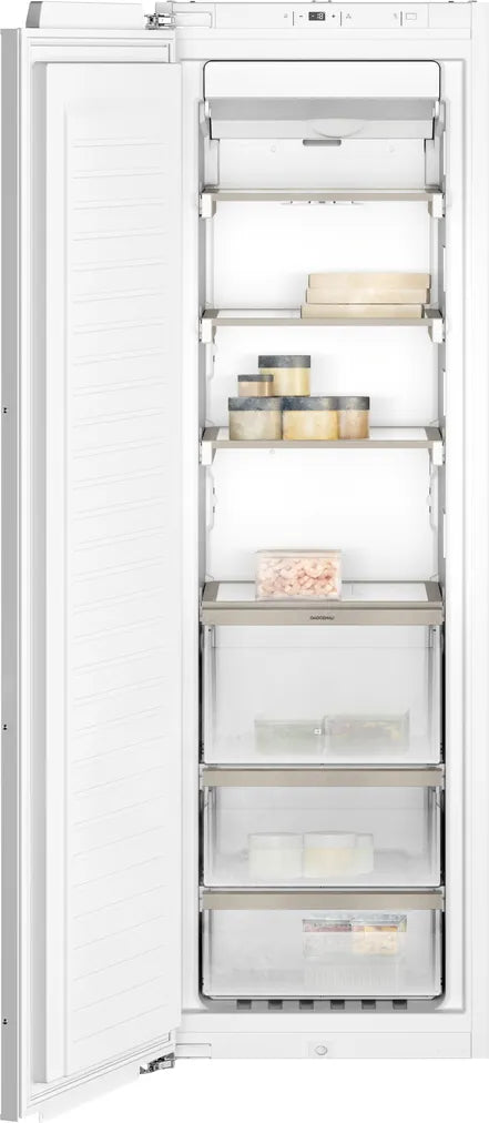 Gaggenau 200 Series Built-In Refrigerator 178x56cm RF287370