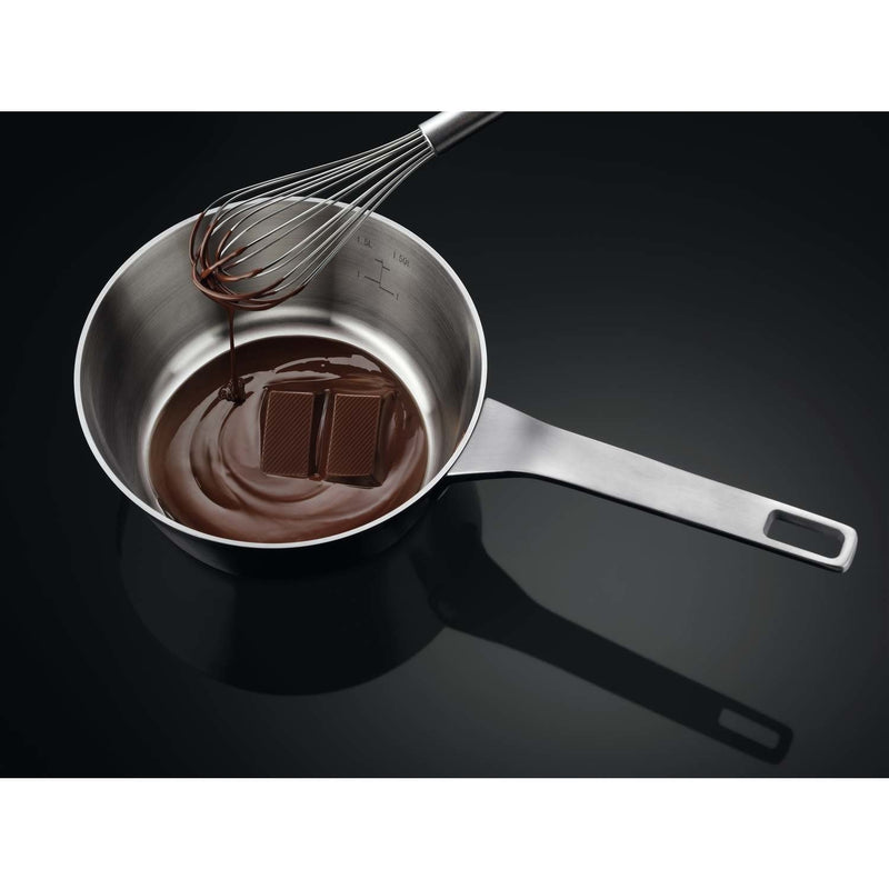 Grade C AEG 6000 Series IPE64551FB 60cm 4 Zone Induction Hob with Dual Bridge Zones