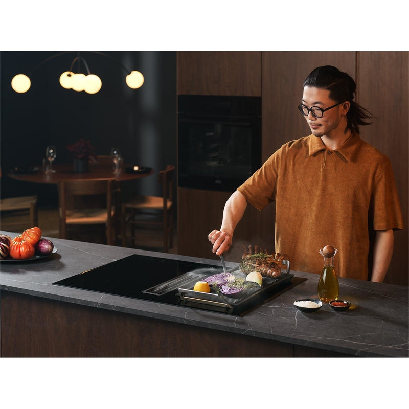 Grade A AEG CDE84543FB 83cm 4 Zone Venting Induction Hob With Double Bridge Zones Duct Out Only Black