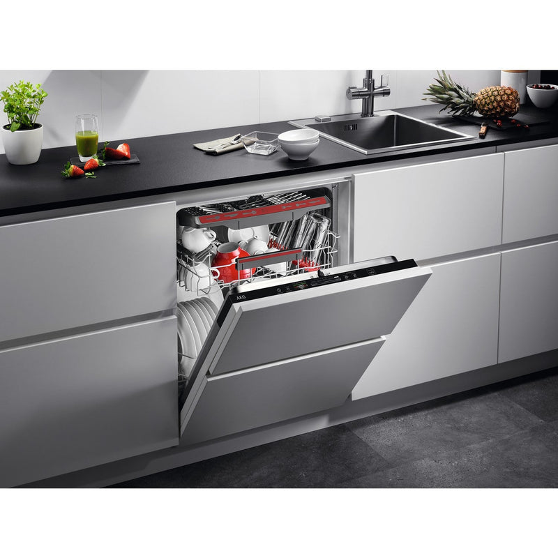 Grade B AEG 6000 SatelliteClean FSS64907Z 14 Place Fully Integrated Dishwasher