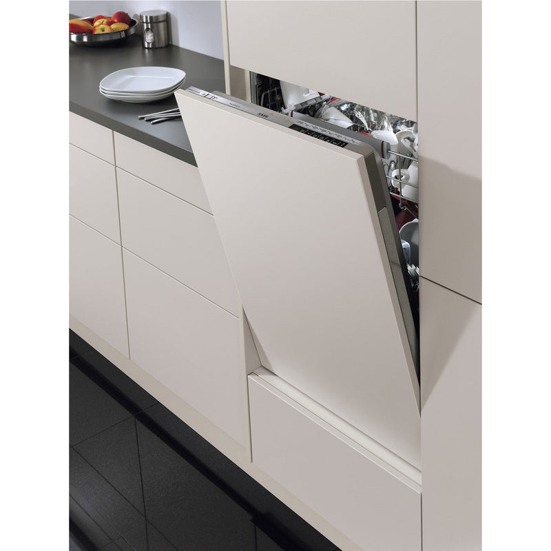 Grade B AEG 6000 SatelliteClean FSS64907Z 14 Place Fully Integrated Dishwasher