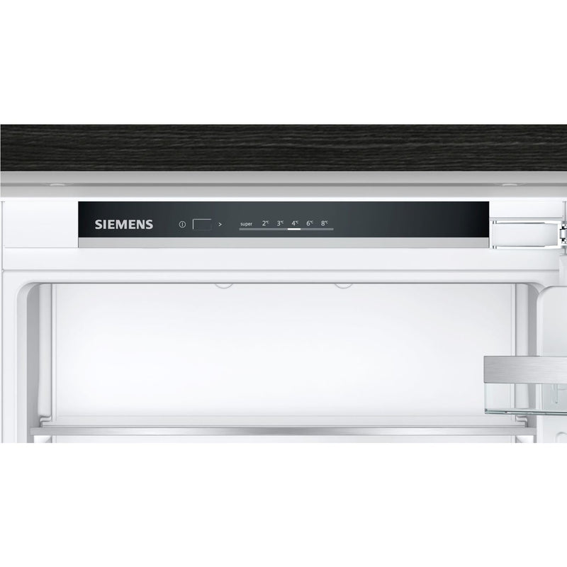 Grade A Siemens KI86VVFE0G iQ300 Integrated 267 Litre 60/40 Low Frost Fridge Freezer White