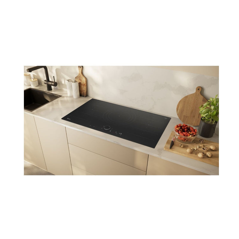 Grade A Neff N90 T68FUV4L0 80cm 5 Zone Induction Hob Black
