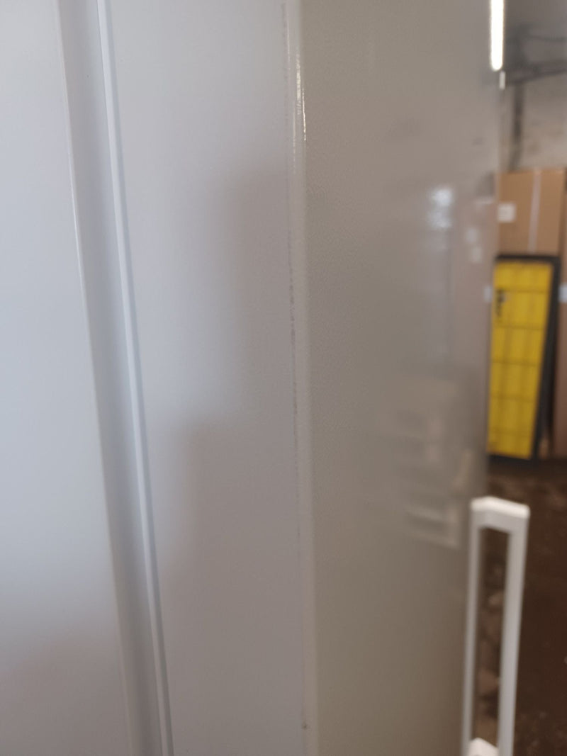 Grade B Bosch KSV36VWEPG Series 4 Tall Larder Fridge - White