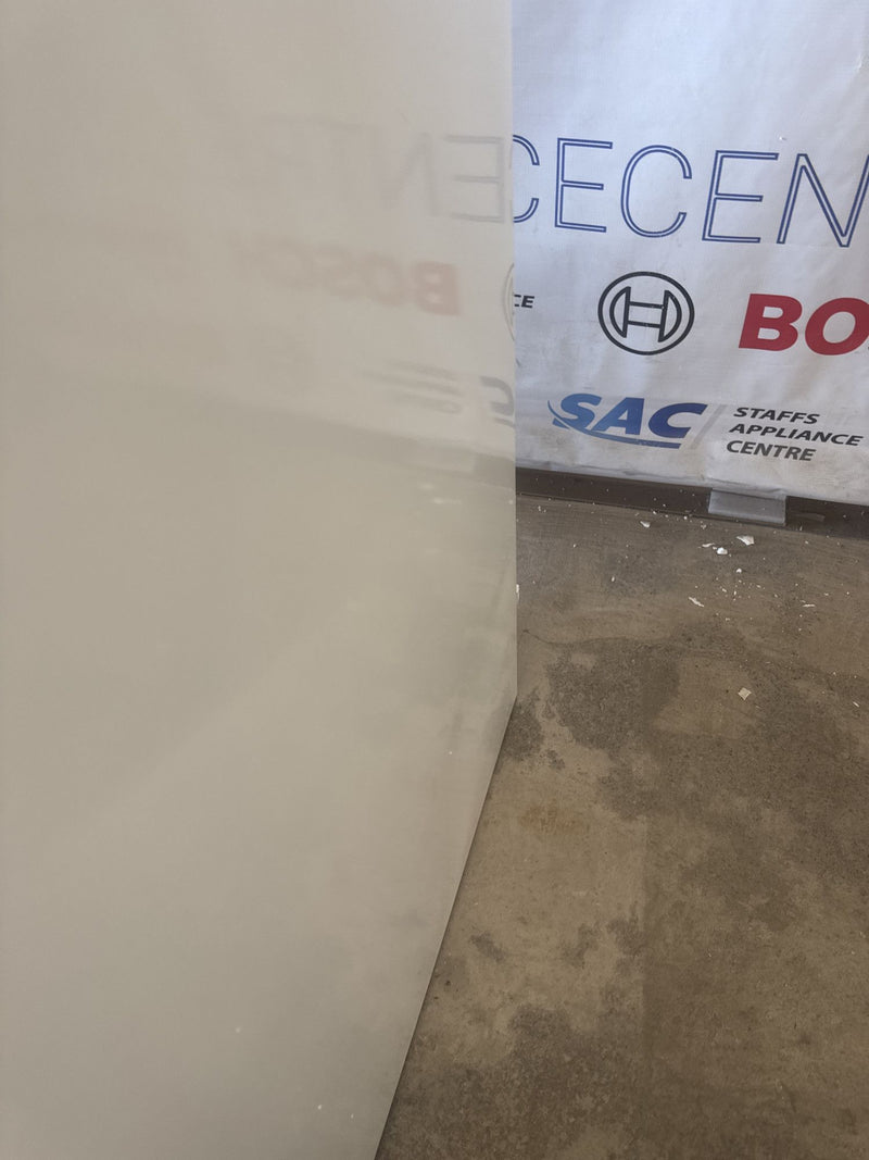 Grade B Bosch KGN33NWEBG Series 2 No Frost 60/40 Fridge Freezer - White