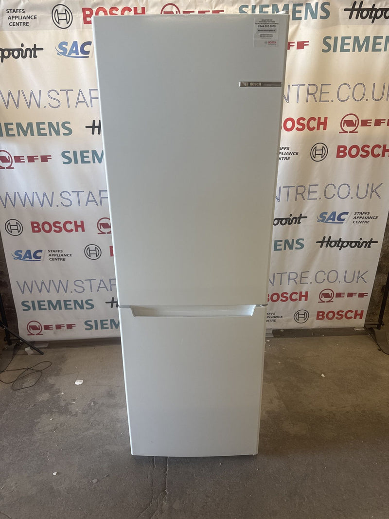 Grade B Bosch KGN33NWEBG Series 2 No Frost 60/40 Fridge Freezer - White