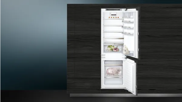 Siemens iQ500 Built-In Fridge-Freezer 178x55cm  Freezer KI86NADF0