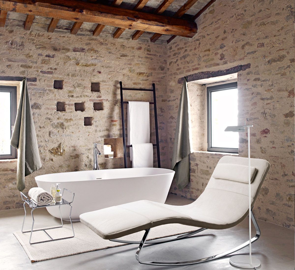 B&B Italia Landscape Rocking Chaise Longue: Prices up to 40% off