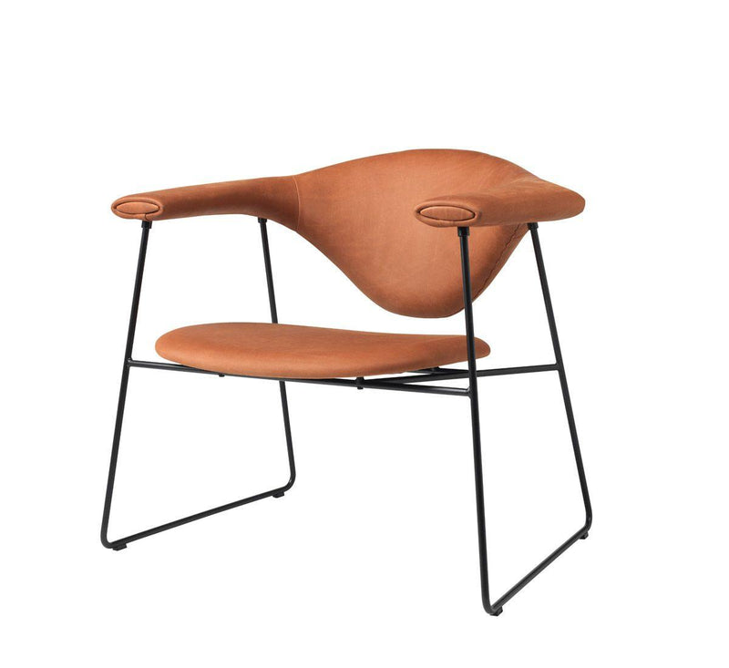 Gubi Masculo Dining Chair - Sledge Base