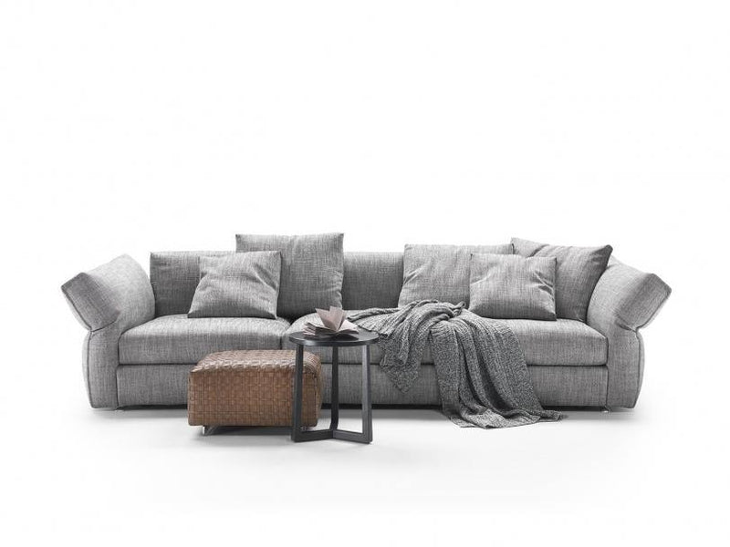 Flexform Newbridge 3 Seater Sofa in Evelin 594 - Ideali