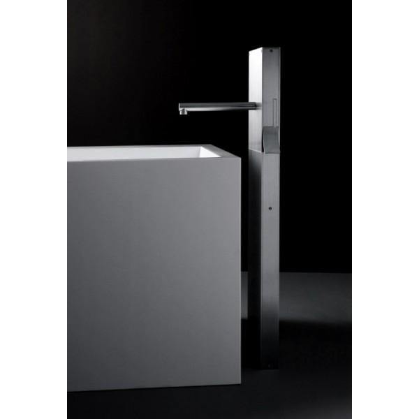 Boffi Cut Free standing bath tap with spout, handshower and diverter - Ideali