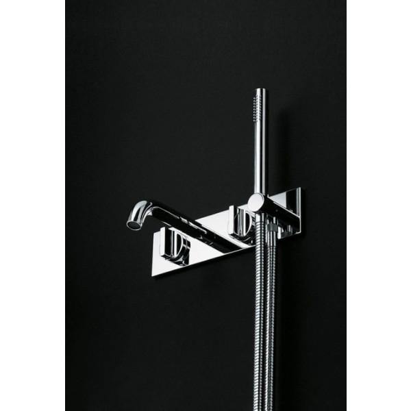 Boffi Liquid wall mounted bath tap with hand shower - Ideali